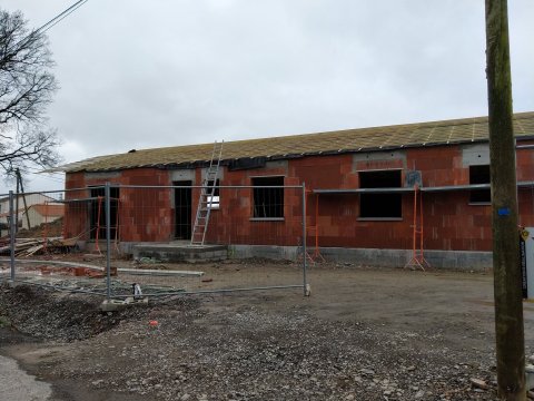 Charpentes bois et carport pour une maison à Saint-Georges-de-Pointindoux