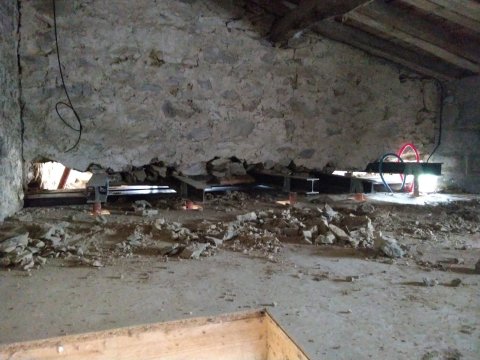 Création d’une ouverture dans un mur porteur en moellons